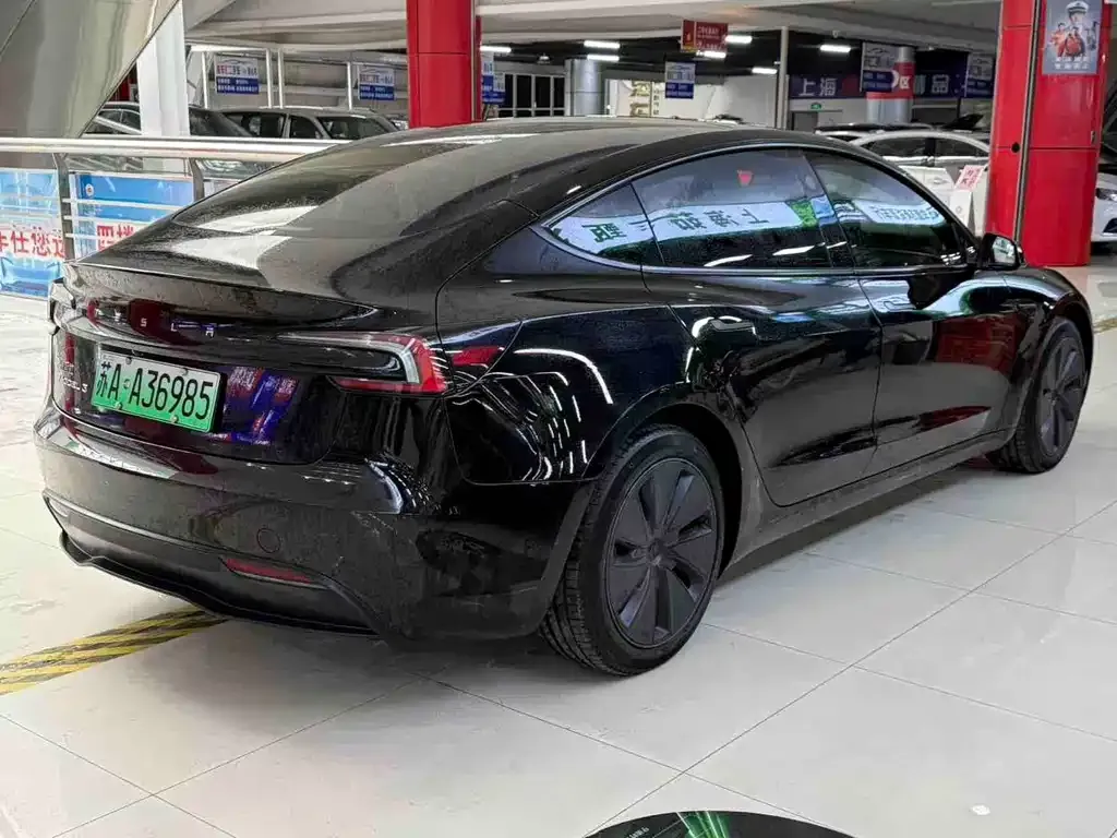 Tesla Model 3 2023 из CN, фото 4