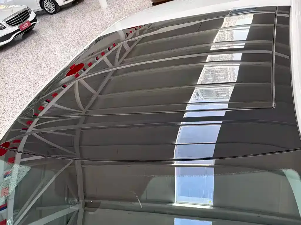 Skoda Superb — фото 8