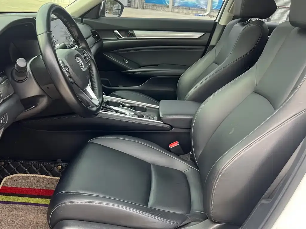 Honda Accord — фото 3