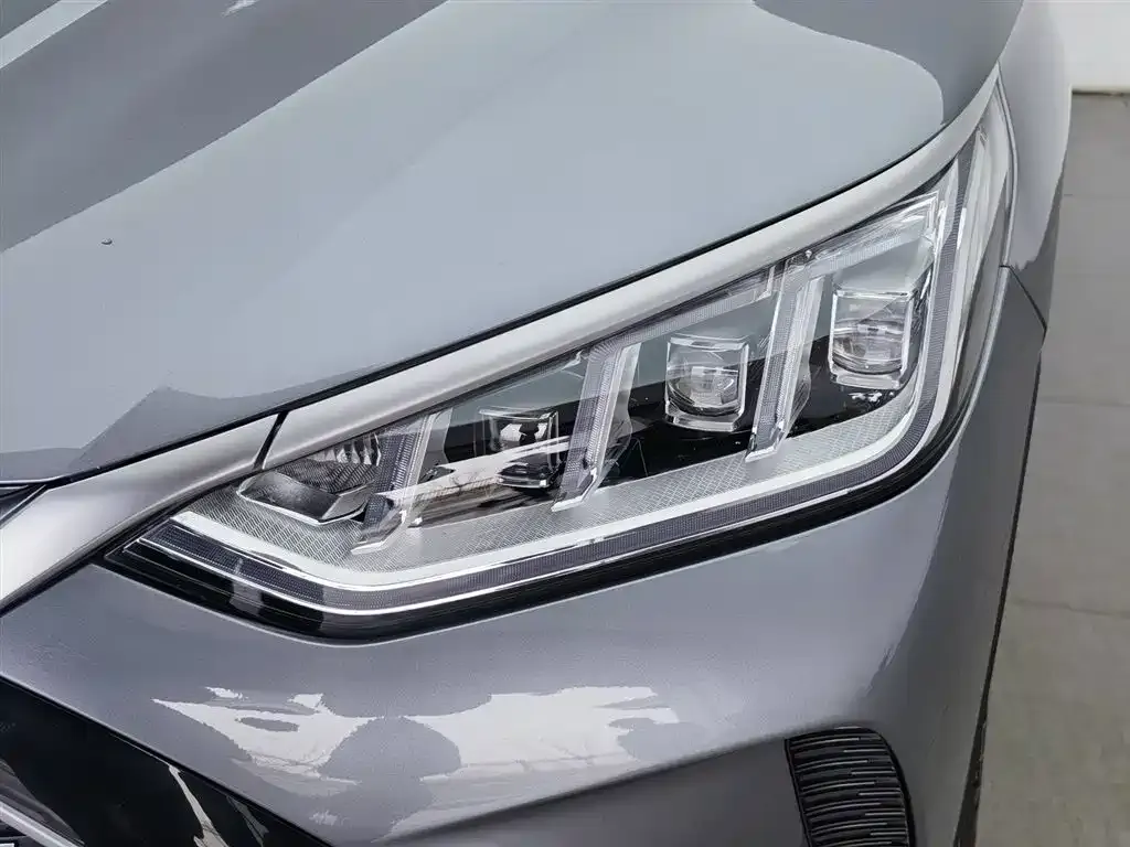 BYD PLUS New Energy — фото 7
