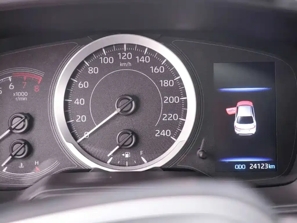 Toyota Levin 2023 из CN, фото 8