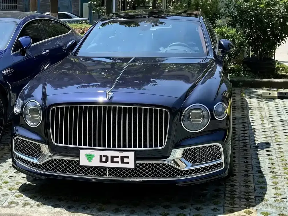 Bentley Flying Spur 2021 из CN, фото 8