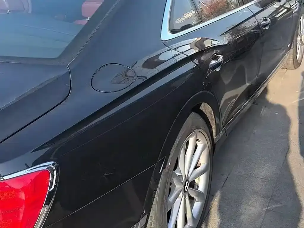 Bentley Flying Spur 2021 из CN, фото 5