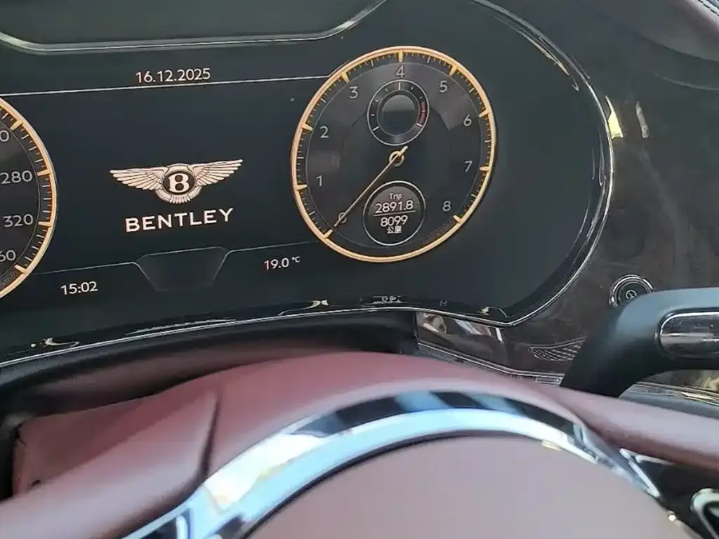 Bentley Flying Spur 2021 из CN, фото 2