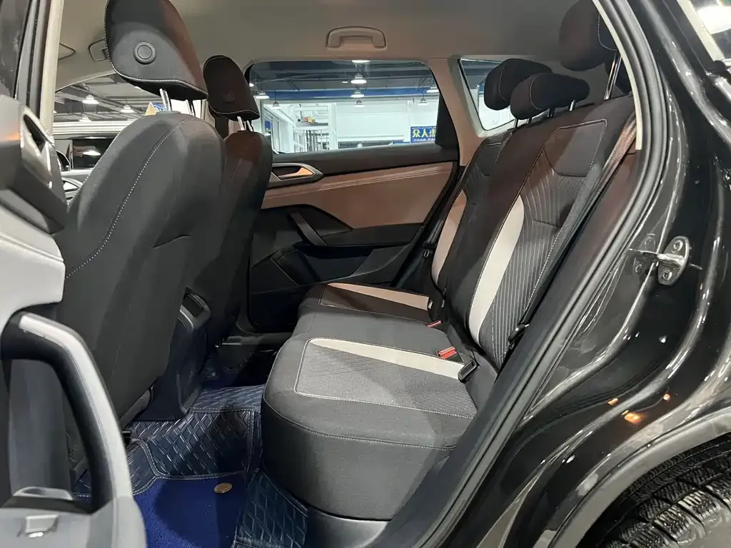 Volkswagen Tharu 2024 из CN, фото 3