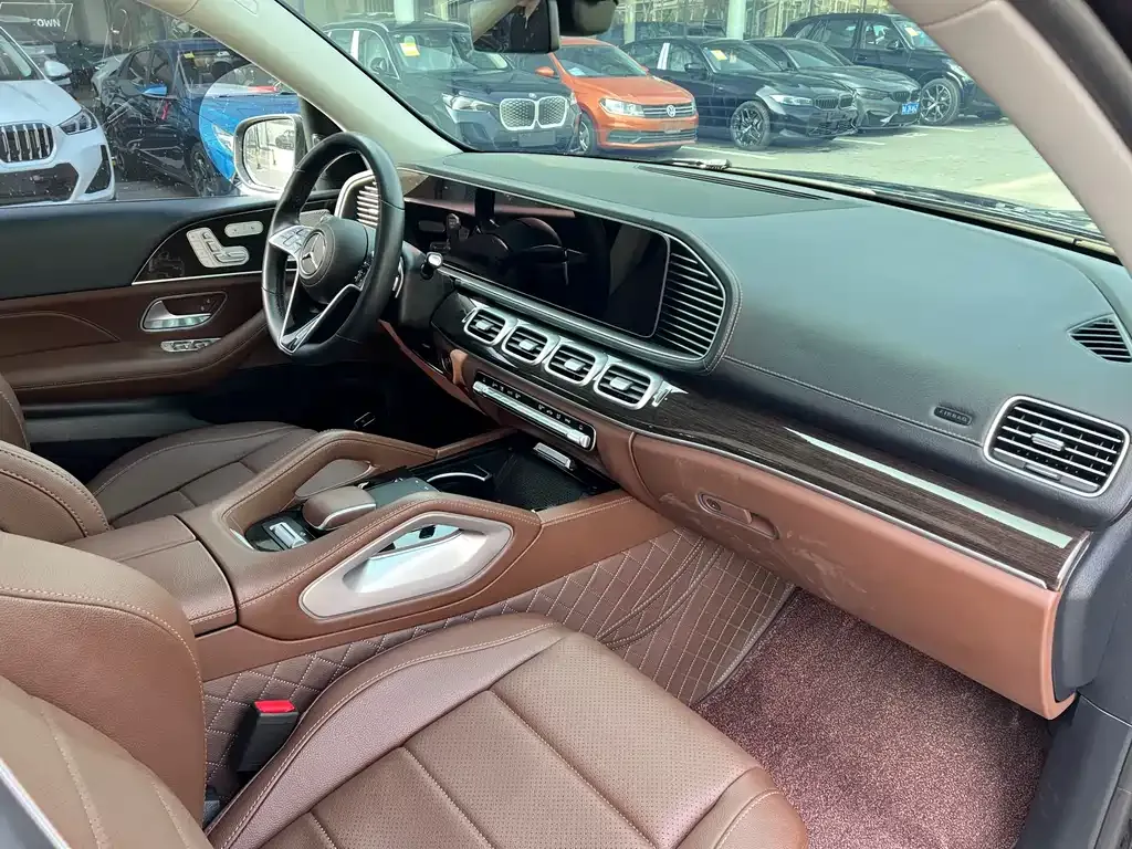 Mercedes-Benz GLE — фото 6