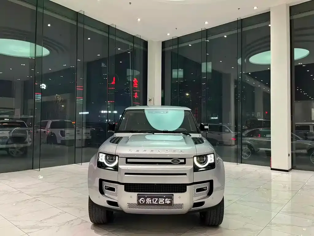 Land Rover Defender — фото 5