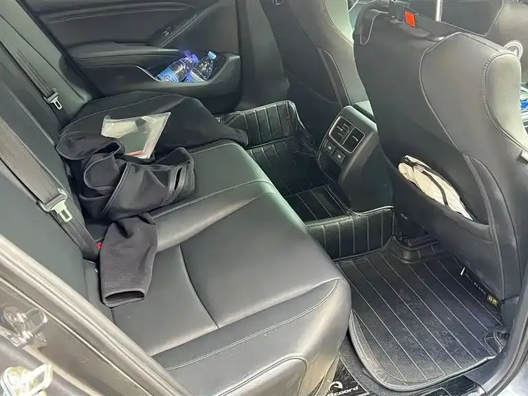 Honda Accord — фото 3