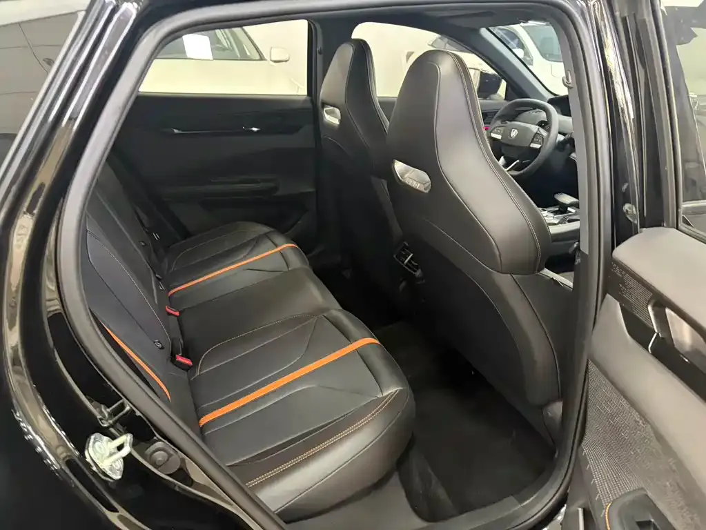 Changan UNI-V 2025 из CN, фото 8