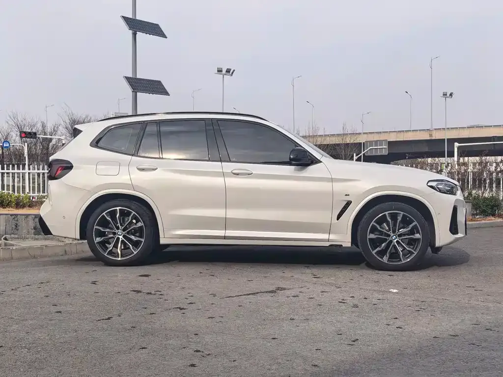 BMW X3 2023 из CN, фото 3
