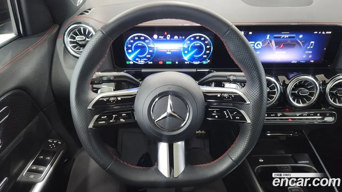 Mercedes-Benz EQA — фото 9