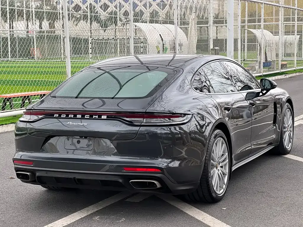 Porsche Panamera — фото 10