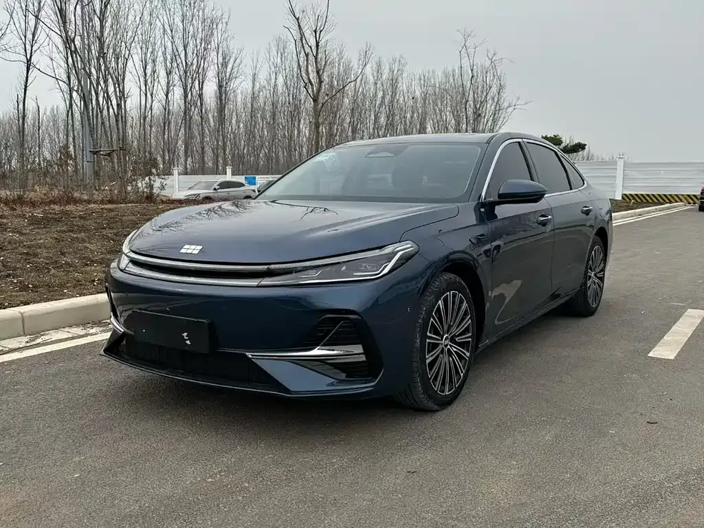 Geely 银河A7