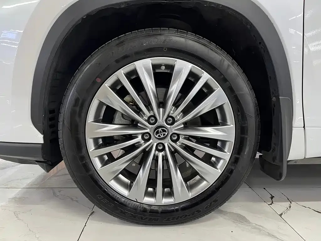 Toyota Highlander 2023 из CN, фото 4