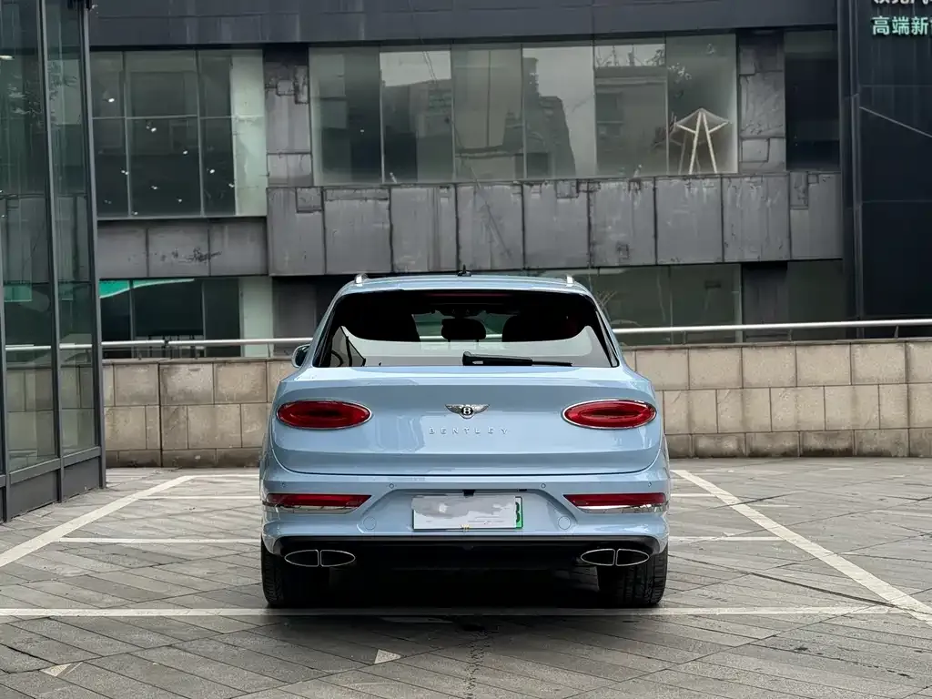 Bentley Bentayga PHEV 2021 из CN, фото 5