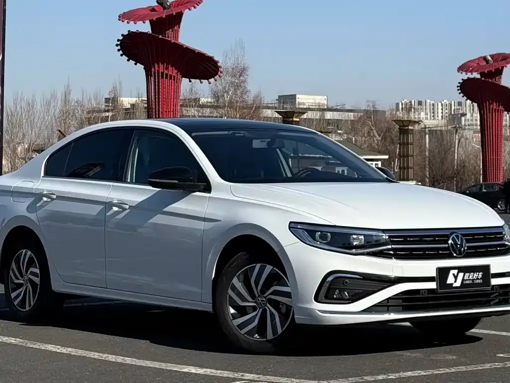 Volkswagen Bora 2023 из CN, фото 8