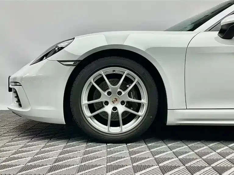 Porsche 718 — фото 10