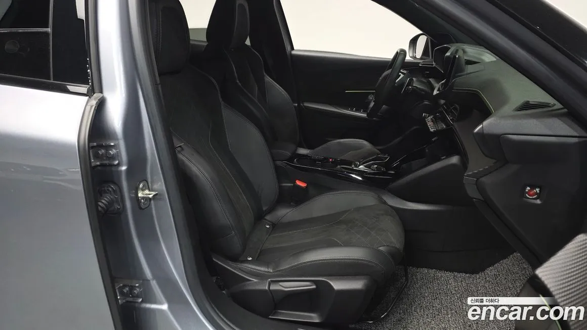 Peugeot 2008 2021 из KR, фото 7