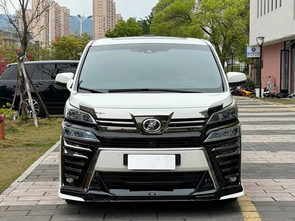 Toyota Vellfire 2021 из CN, фото 8