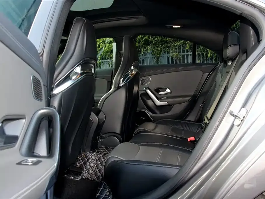 Mercedes-Benz CLA AMG — фото 7