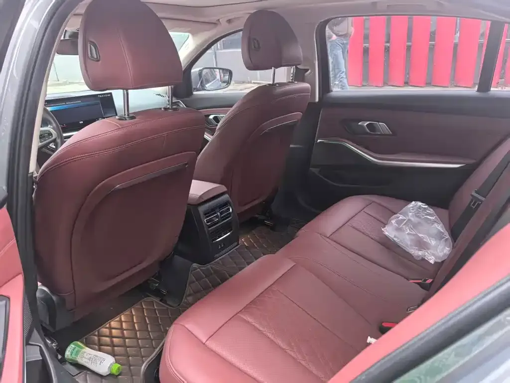 BMW i3 2023 из CN, фото 2