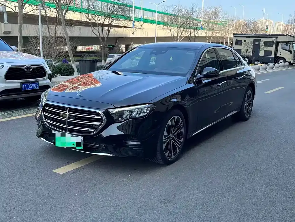 Mercedes-Benz E-Class New Energy — фото 1