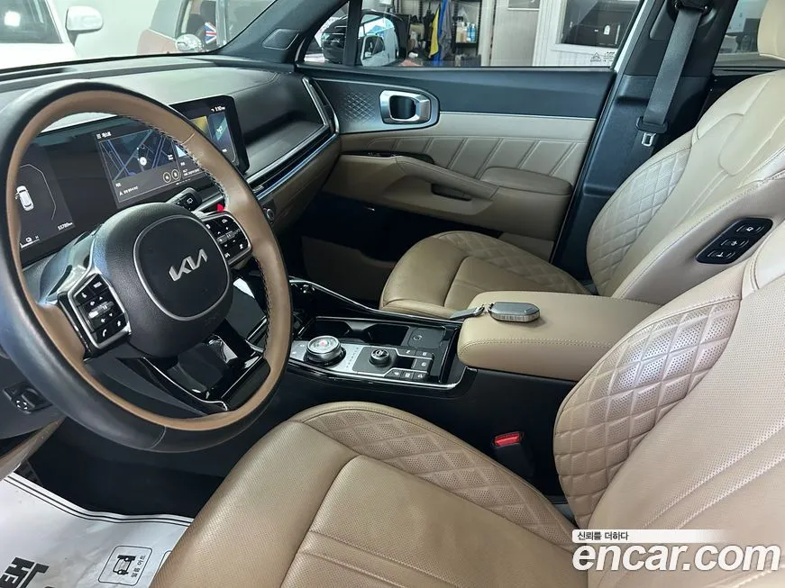 Kia Sorento — фото 10