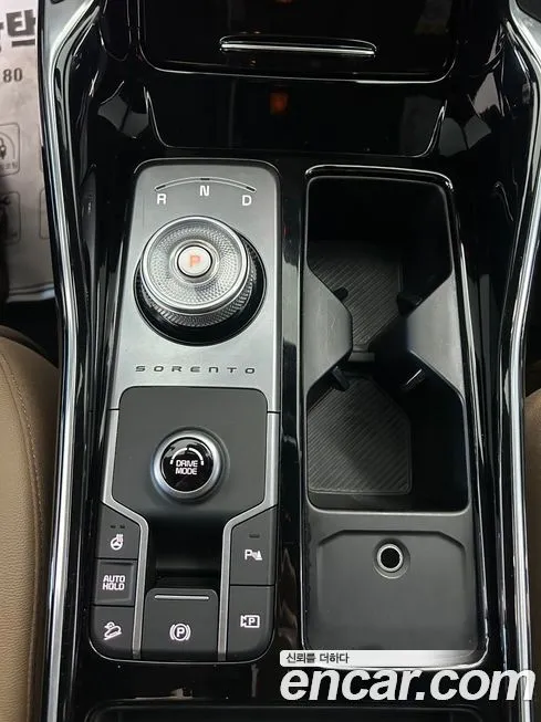 Kia Sorento — фото 4
