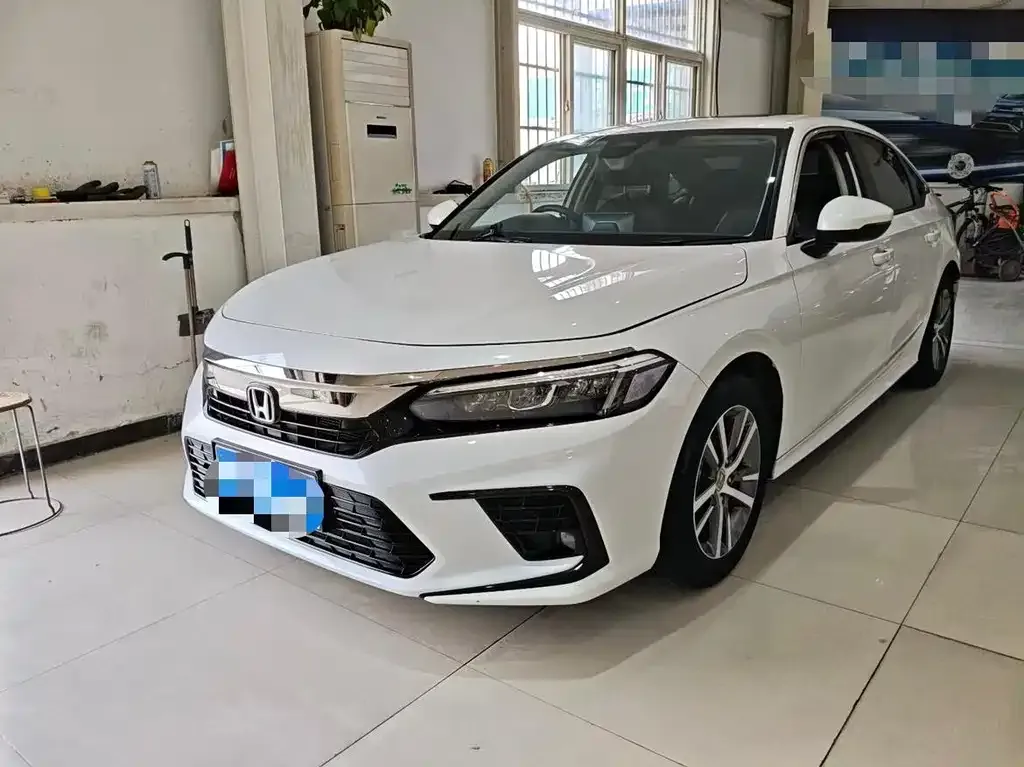 Honda Civic — фото 1