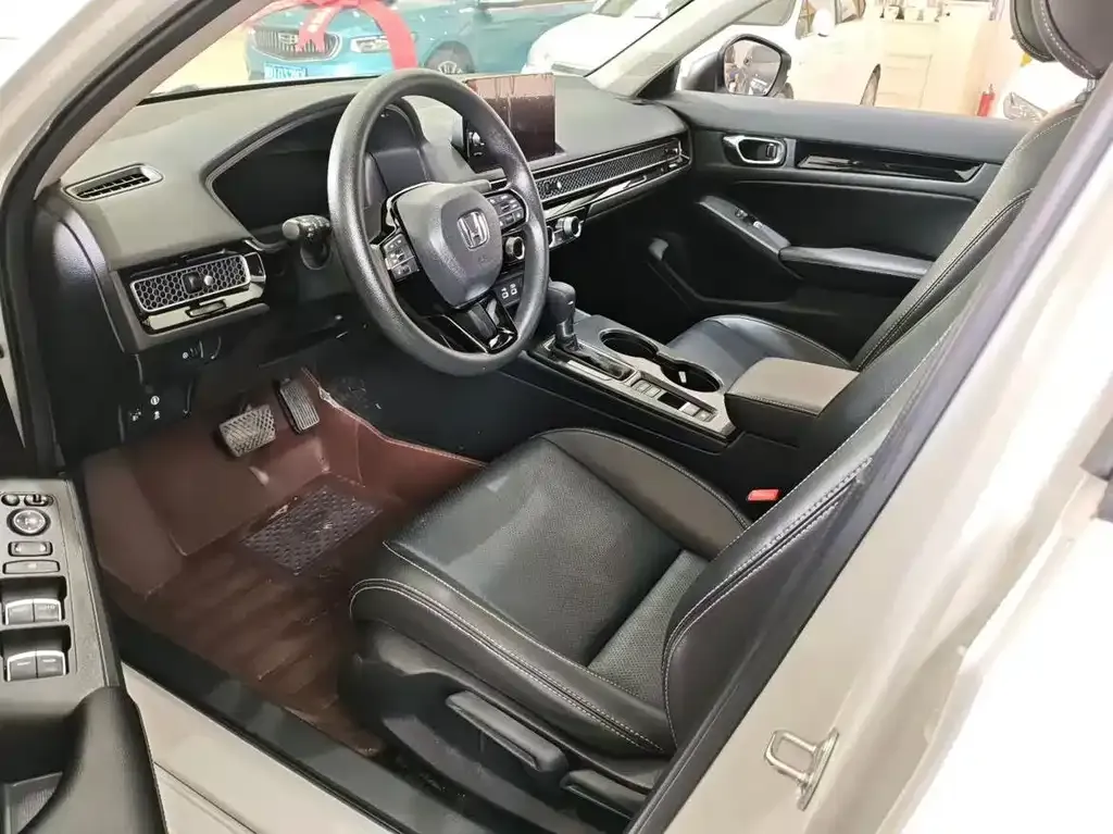 Honda Civic — фото 8