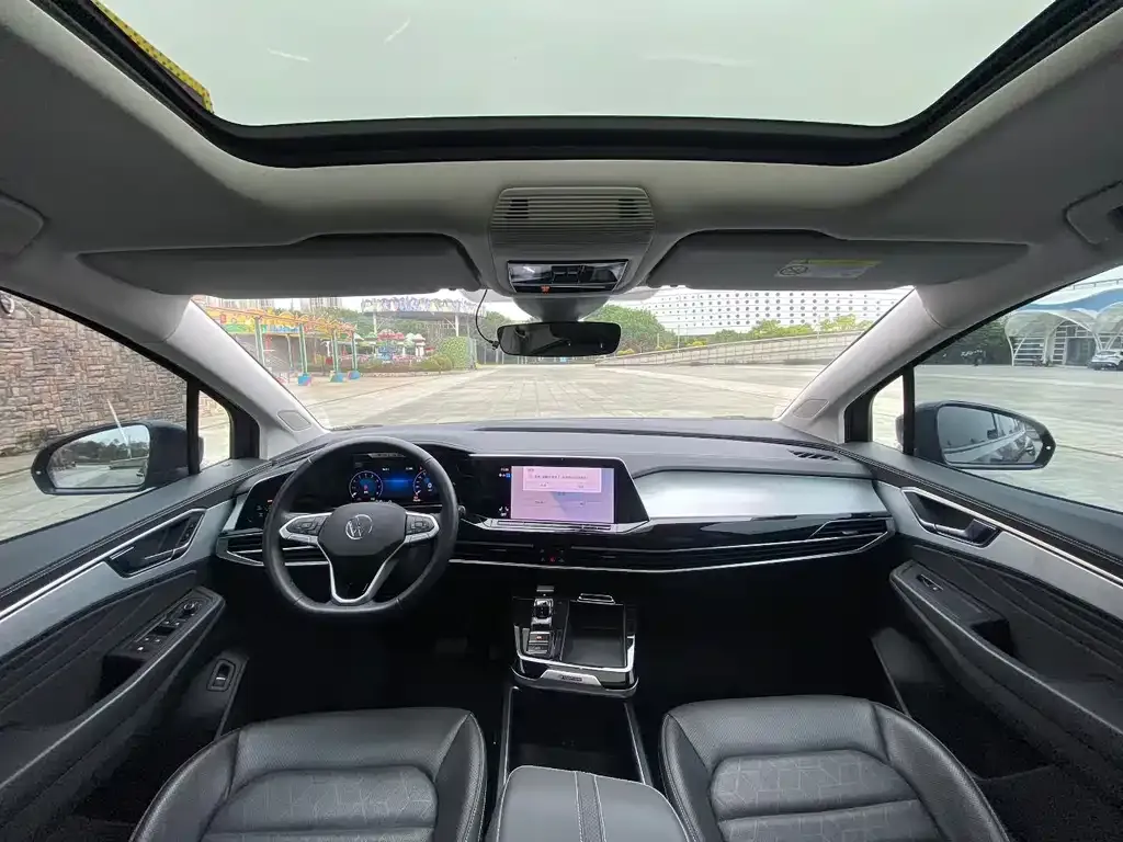 Volkswagen Talagon 2023 из CN, фото 9