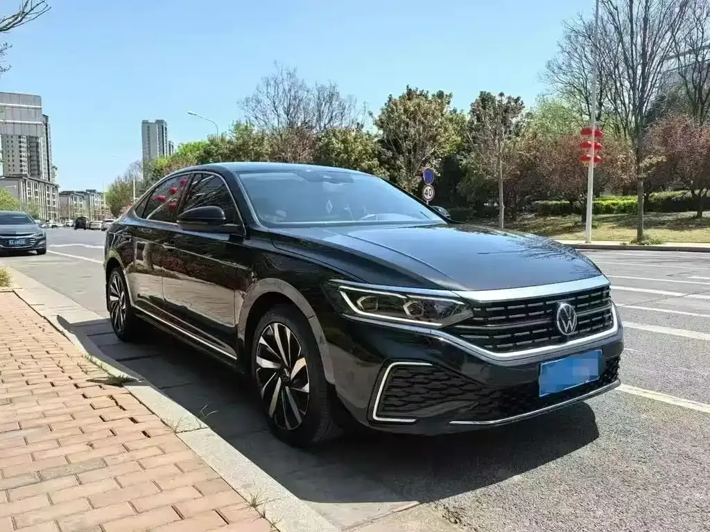 Volkswagen Passat 2024 из CN, фото 5