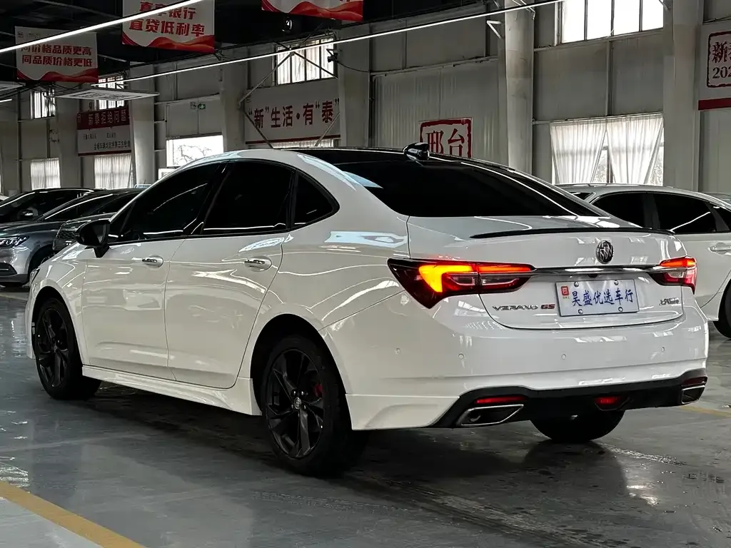 Honda Civic — фото 7