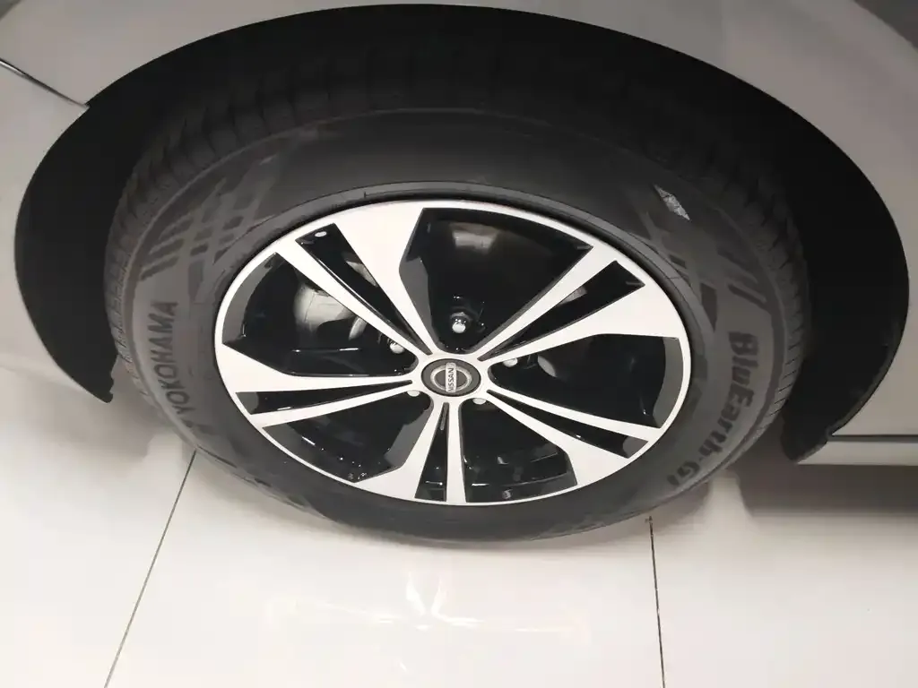 Nissan Sylphy 2022 из CN, фото 4