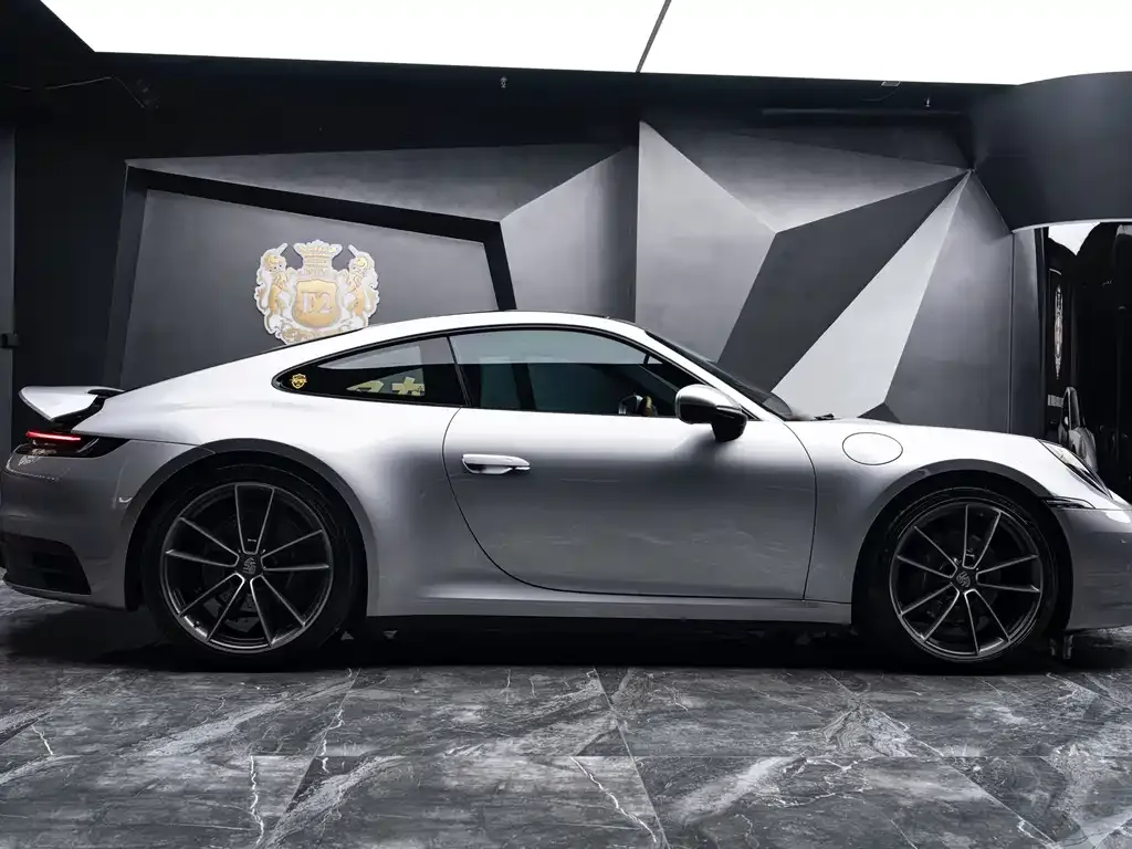 Porsche 911 2024 из CN, фото 4