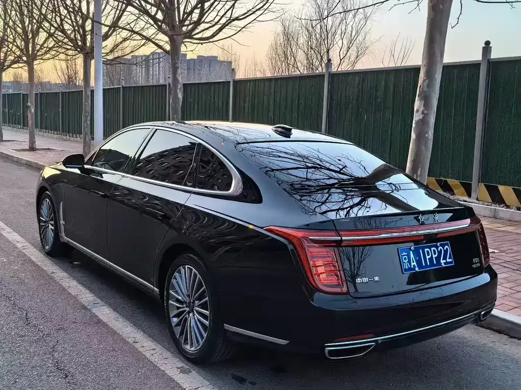 Hongqi H9 — фото 6