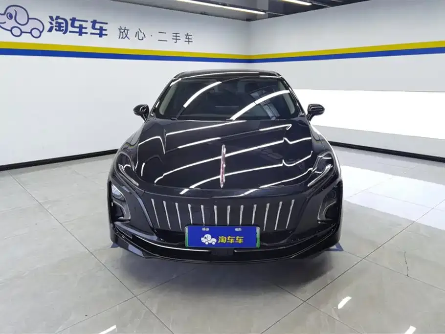 Hongqi E-QM5 — фото 2
