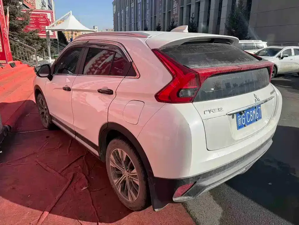 Mitsubishi Eclipse Cross 2023 из CN, фото 3