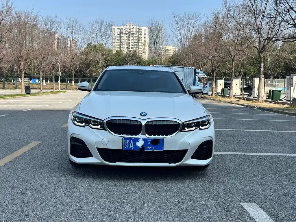 BMW 3 Series — фото 4