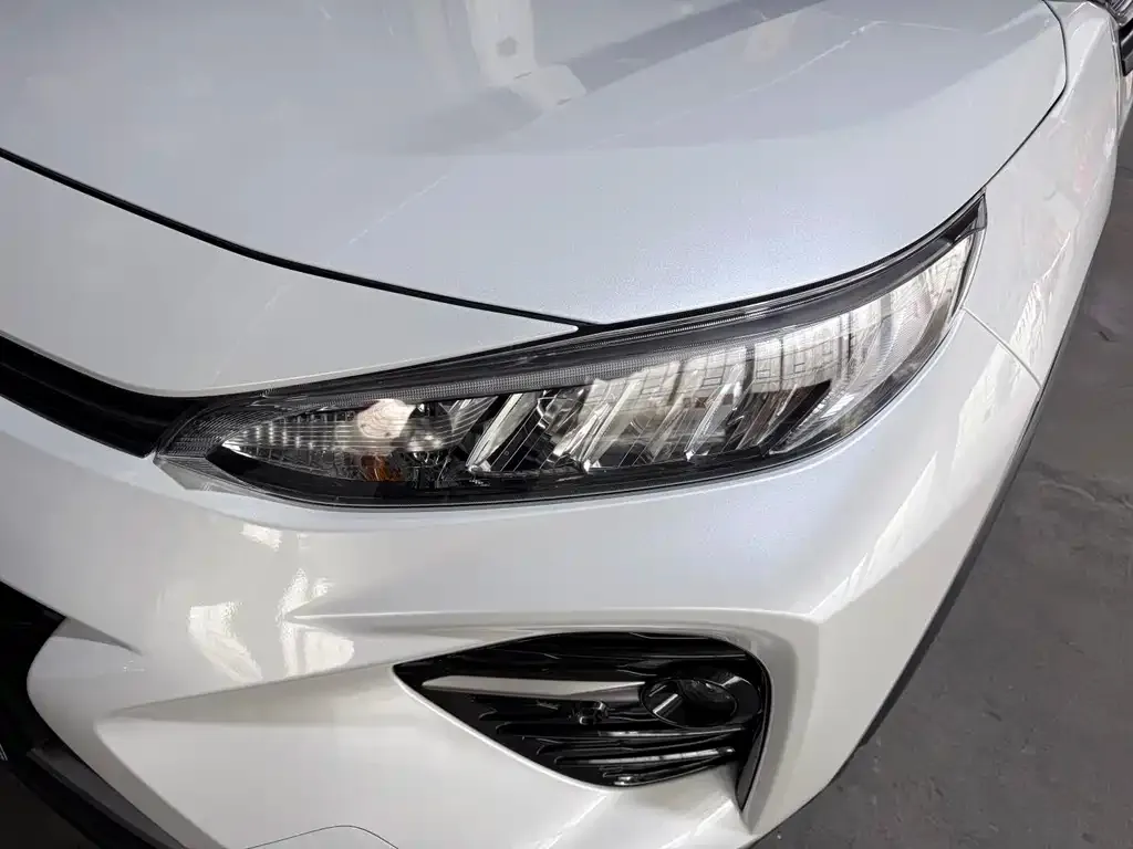 Toyota Wildlander 2023 из CN, фото 7