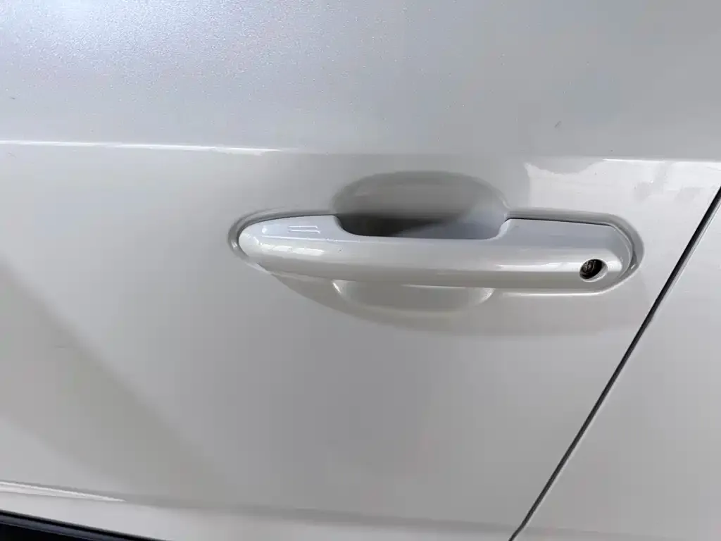 Toyota Wildlander 2023 из CN, фото 4