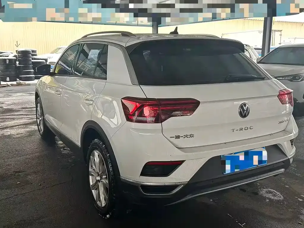 Volkswagen T-Roc 2023 из CN, фото 7