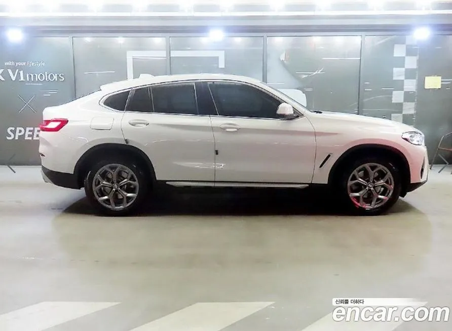 BMW X4 2022 из KR, фото 3