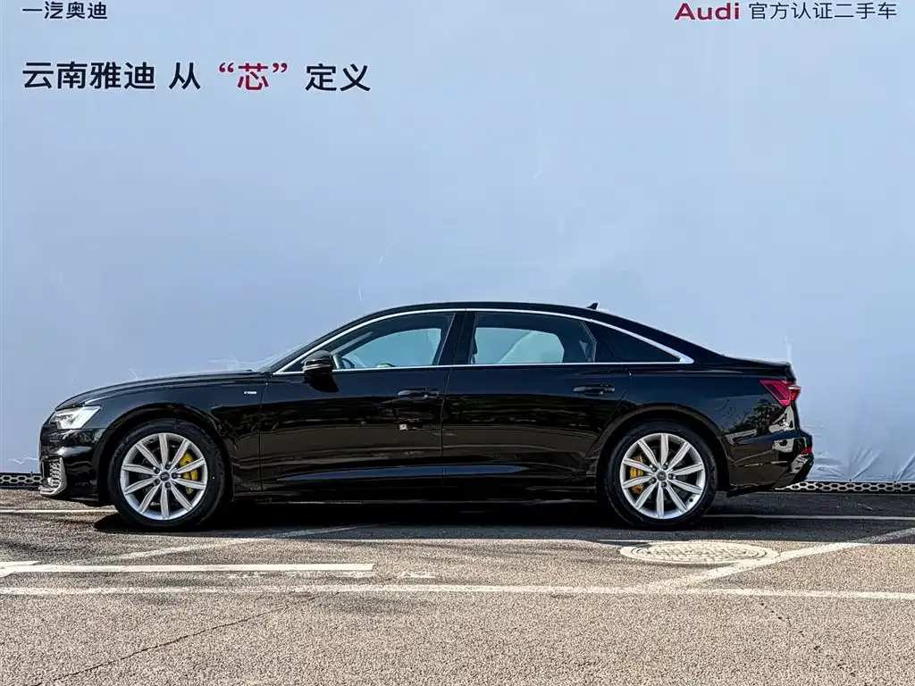 Audi A6L — фото 10