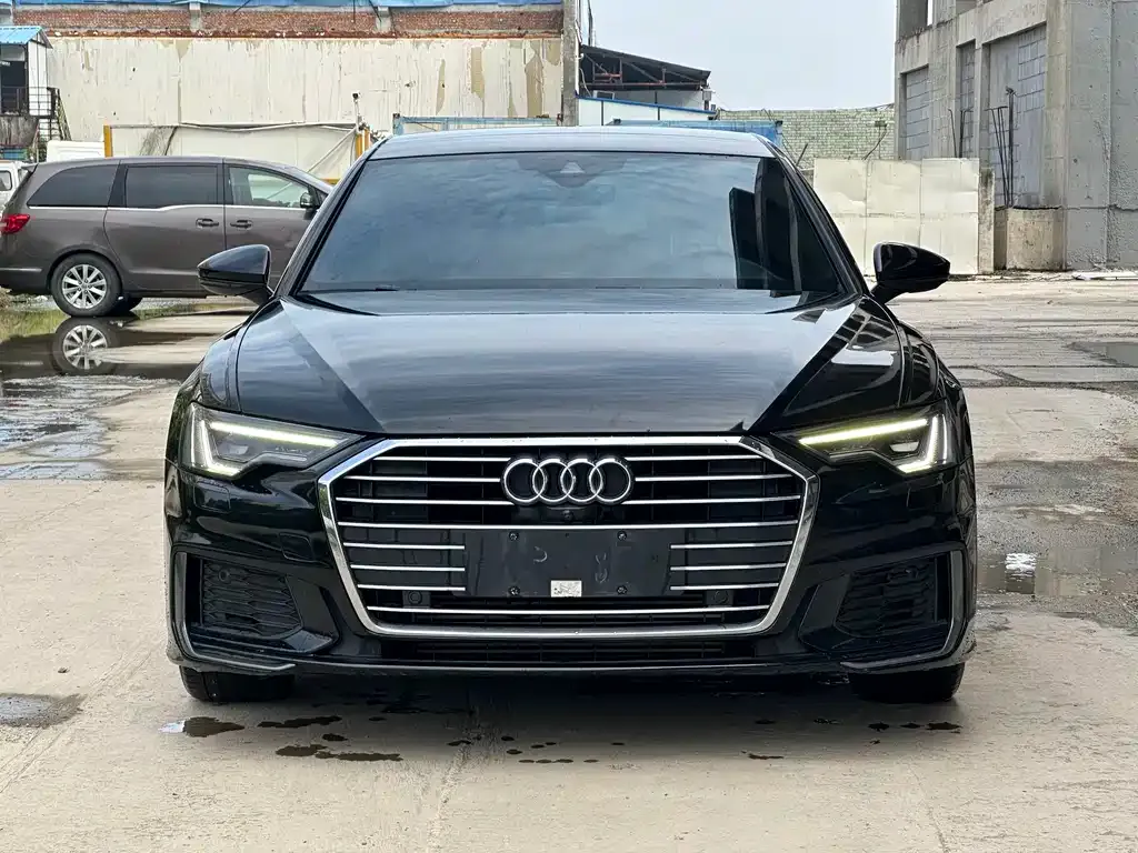 Audi A6L — фото 9