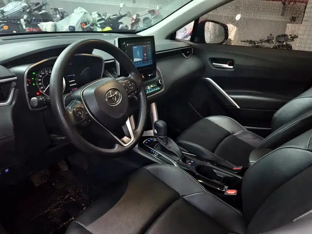 Toyota Frontlander 2022 из CN, фото 8