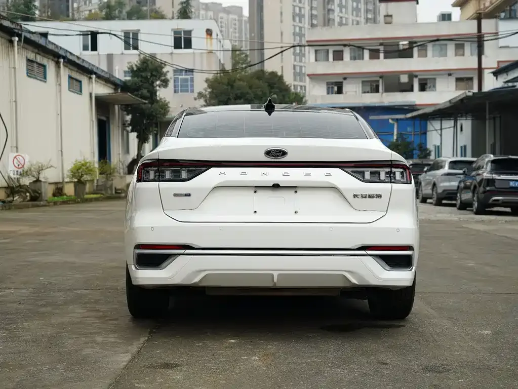 Ford Mondeo 2022 из CN, фото 10