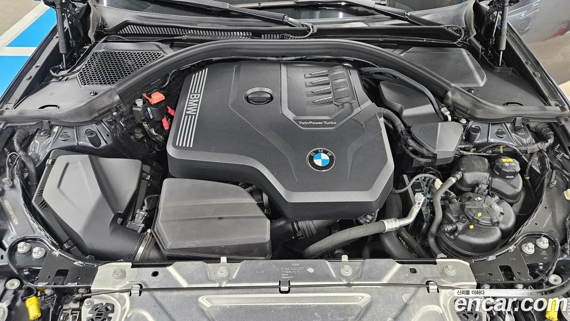 BMW 3-Series 2022 из KR, фото 8