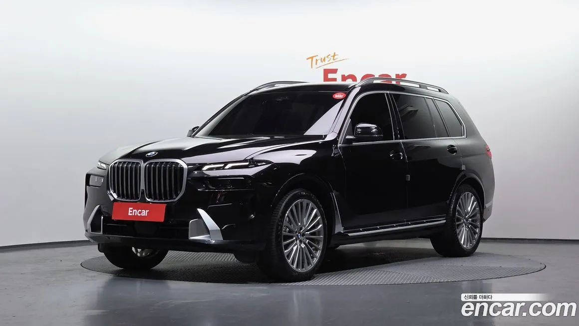 BMW X7 — фото 1