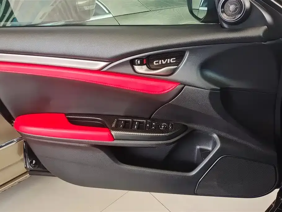 Honda Civic — фото 3